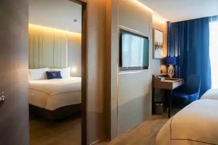 GLOW Sukhumvit 5 by Centropolis - 35