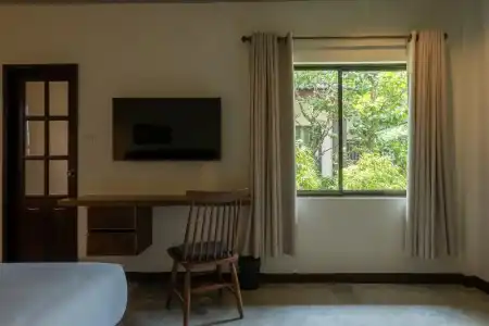 Rose Bay Resort - 81
