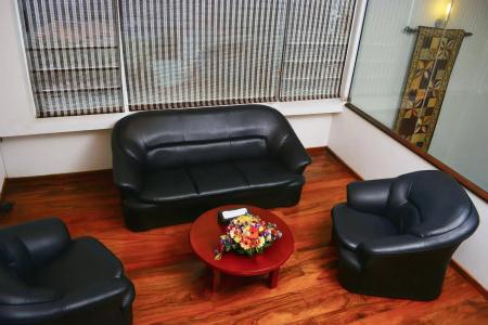 Unique Towers Luxury Boutique Suites - 37