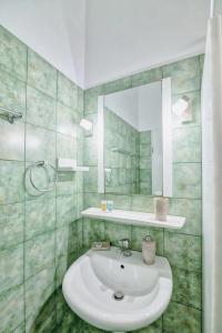 Pavlos Place - 148