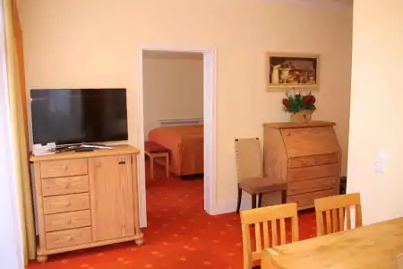 Romantik im Villa Rhl - 28