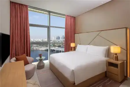  Hilton Dubai Creek & Residences - 10