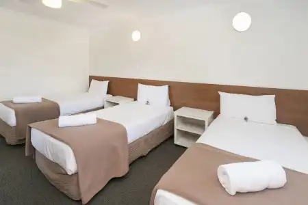 Sunshine Beach Resort - 24