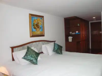 Interchange Tower Serviced Apartment - 98