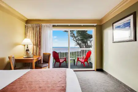 Beachcomber Motel - 4
