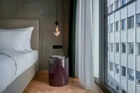 Gekko House, Frankfurt, a Tribute Portfolio - 64