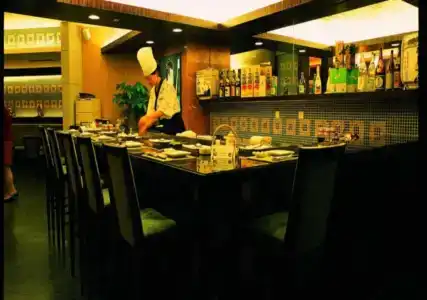 Royal Marina Plaza - 17
