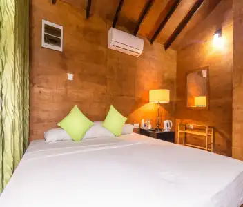 Eighth Wonder Resort - 1
