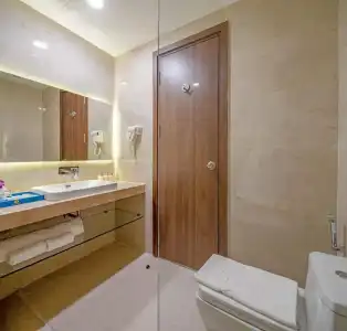 Gold Plaza Da Nang - 50
