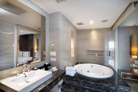Holiday Inn Bandung Pasteur by IHG - 105