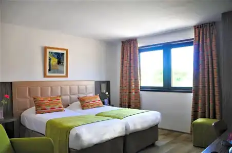 Mercure Arles Centre Arenes - 33