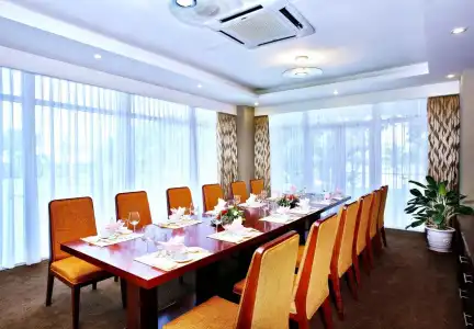 Century Riverside Hue - 17