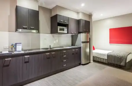 Platinum International - 22