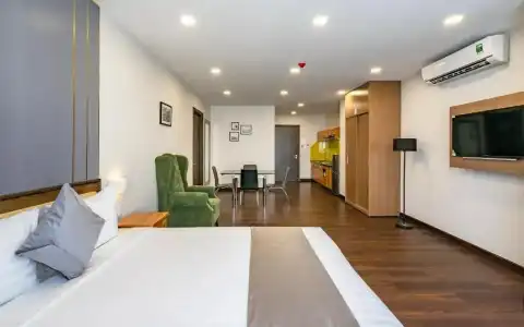 Emerald Central - 157