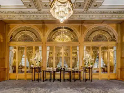 Fairmont Le Montreux Palace - 34