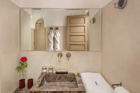 Riad Jaaneman - 80