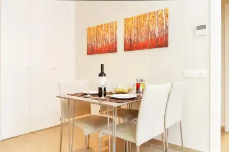 Feelathome Plaza Apartments - 45