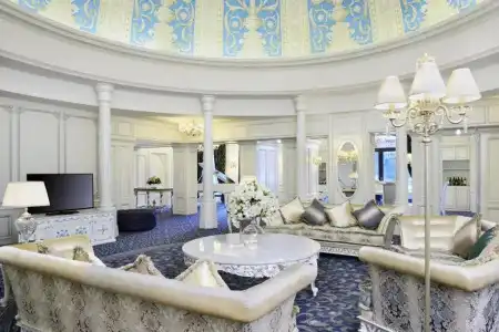 Ambassadori Tbilisi - 101