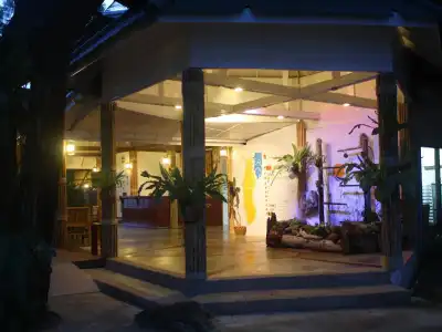 Twin Bay Resort - 28