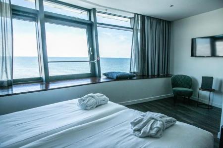 De Pier Suites - 36