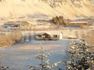 Dilksnes Guesthouse - 38