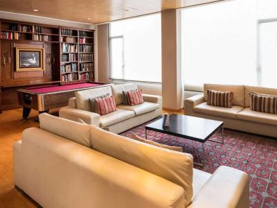 Towers Rotana - 9