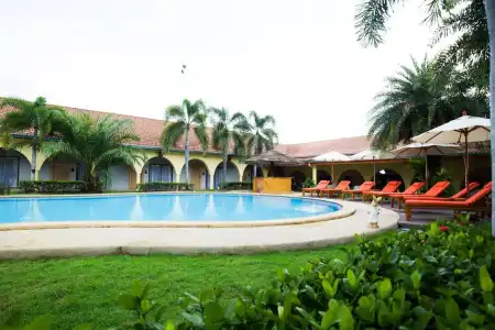 Getaway Resort Lake Mabprachan Thailand - 20