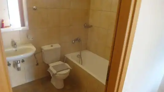 Dia Apts - 8