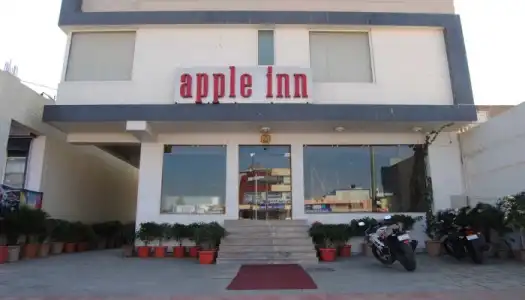 TGI Apple Inn - 0