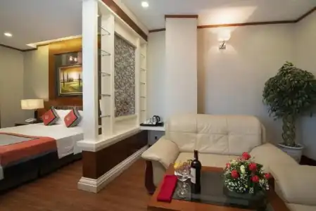 Hanoi Larosa - 44