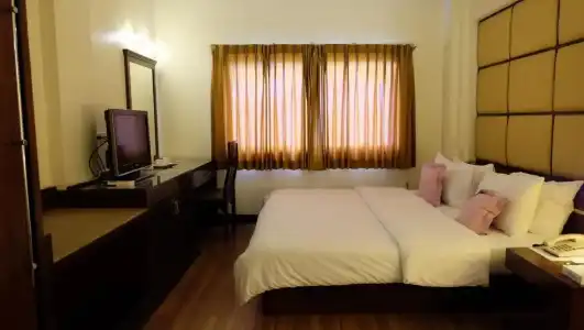 Grand Business Inn - 63