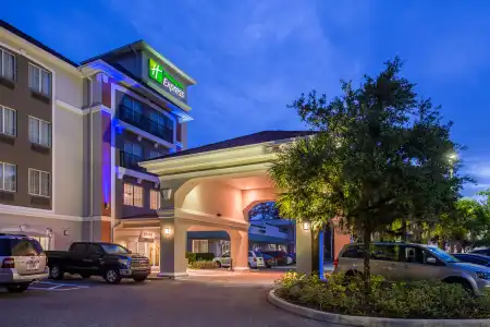 Holiday Inn Express Tampa N I-75 - University Area by IHG - 44
