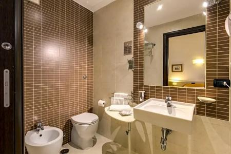 Everest Inn Rome - 26