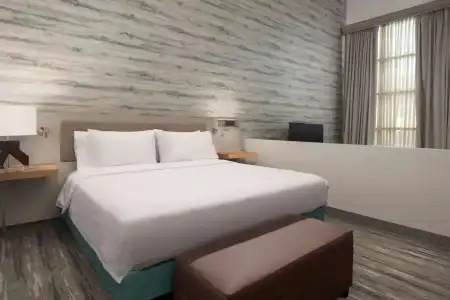Hilton Garden Inn Marina Del Rey - 71