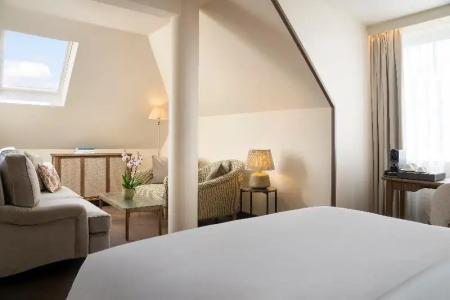 Brunfels, in the Unbound Collection by Hyatt - 75