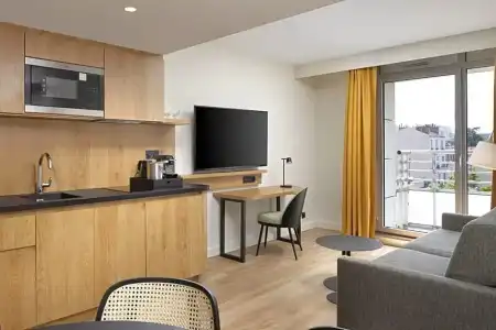 Residence Inn Paris Didot Montparnasse - 77