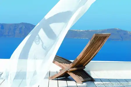 Sun Rocks Boutique | Caldera View Suites & Sunset Dining Experience - 18