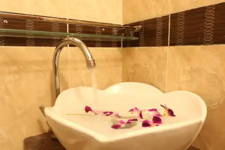 RS guesthouse - 8