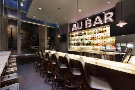 Embassy Suites Montréal by Hilton - 19