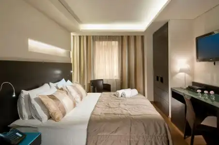 O&B Athens Boutique - 55