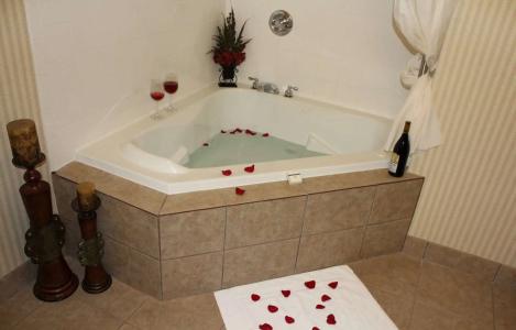 Inn on Barons Creek - 9