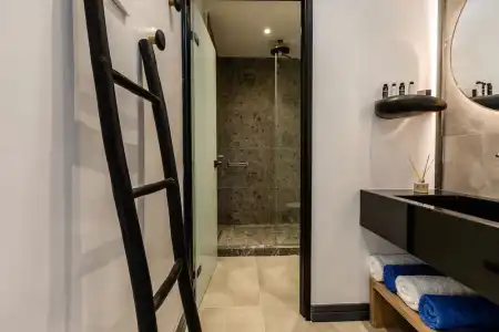 Vineyard Exclusive Suites - 63
