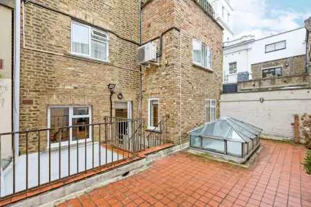 Queensgate Court - 45