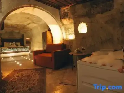 Tale Cave Inn - 156