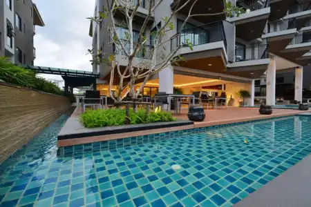 The Charm Resort Phuket - 28