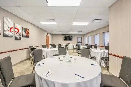 Comfort Inn Laval - 29