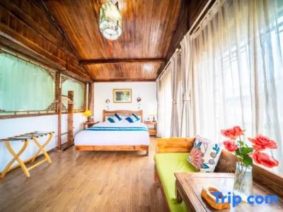 THREE WELLS INN - 28