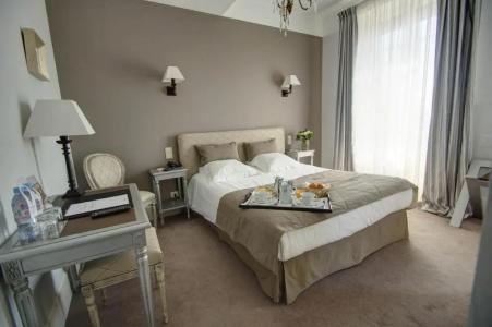 Hôtel de la Poste - 44