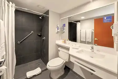 City Express Plus by Marriott Ciudad de Mexico Interlomas - 24