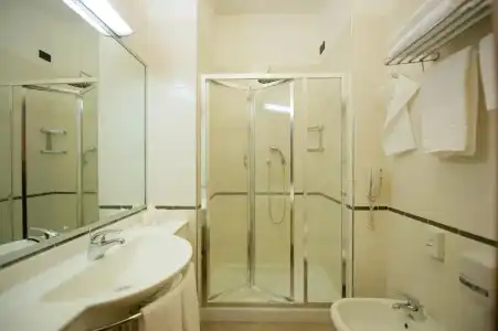Best Western Luxor - 65